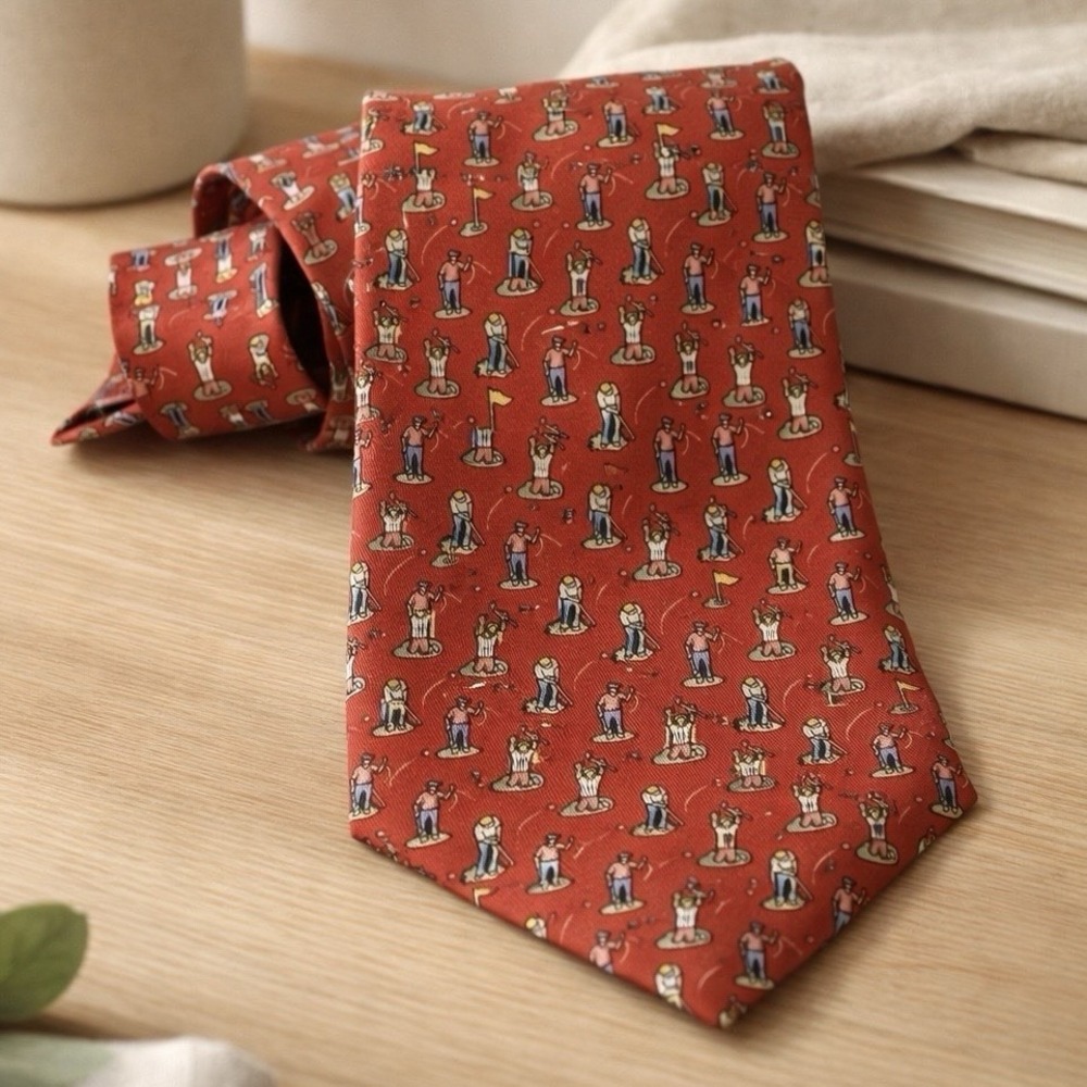 Vineyard Vines Golf Tie Red Silk Novelty Shep & Ian Martha's Vineyard